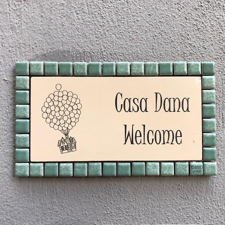 サーレ・マラジーノCasa Danaアパートメント エクステリア 写真